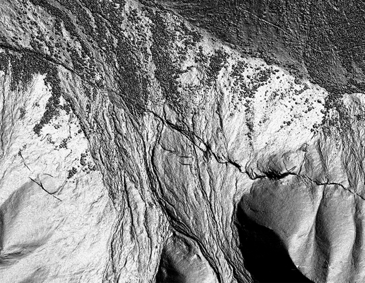 The 2002 Denali earthquake surface rupture crosses alluvial fans, as imaged in EarthScope lidar data.