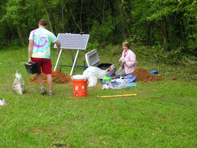 Karen Fischer and Davison Hogan install SESAME station_by Julia G MacDougall_0.jpg