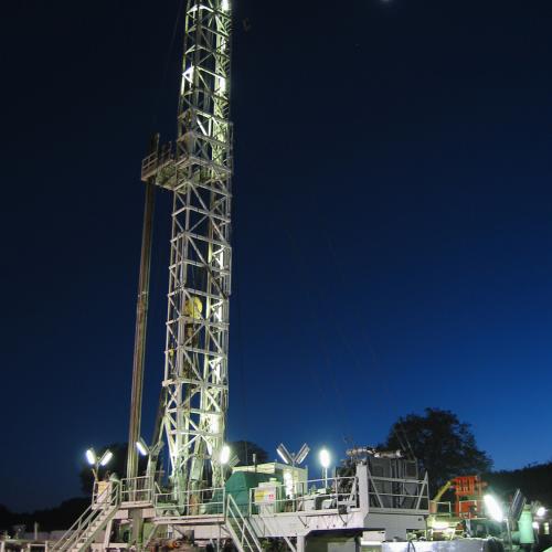 SAFOD Drilling Rig at night